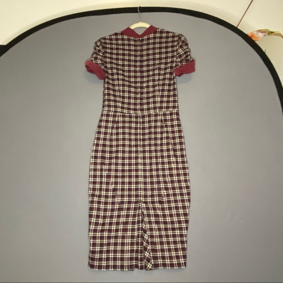 Plaid Hourglass Dress - Picture 3 of 9